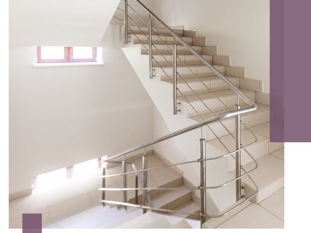 Установка и замена перил в подъезде в Баксане