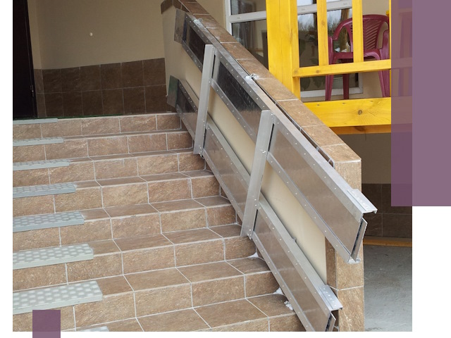 Откидные пандусы под ключ в Баксане — монтаж и демонтаж